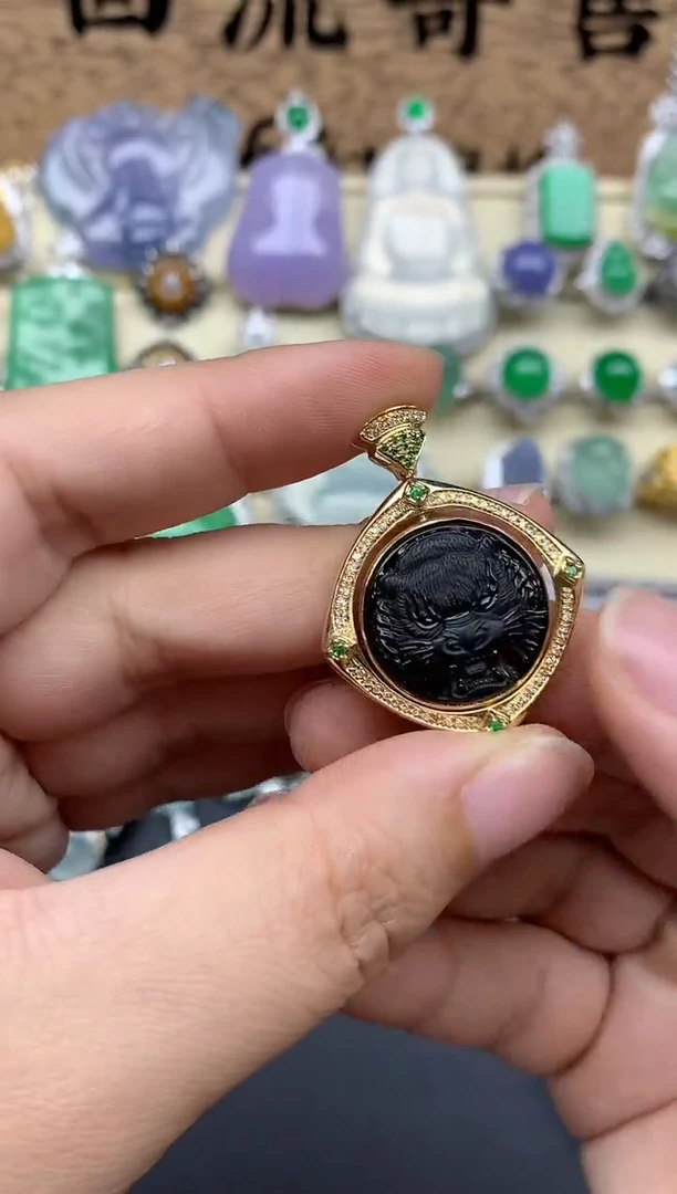 【闪购商品】翡翠颈饰18K金镶嵌674-多人