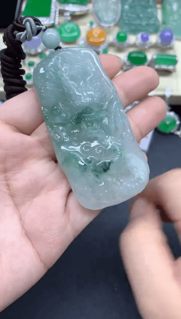 【闪购商品】翡翠颈饰未镶嵌103-多人