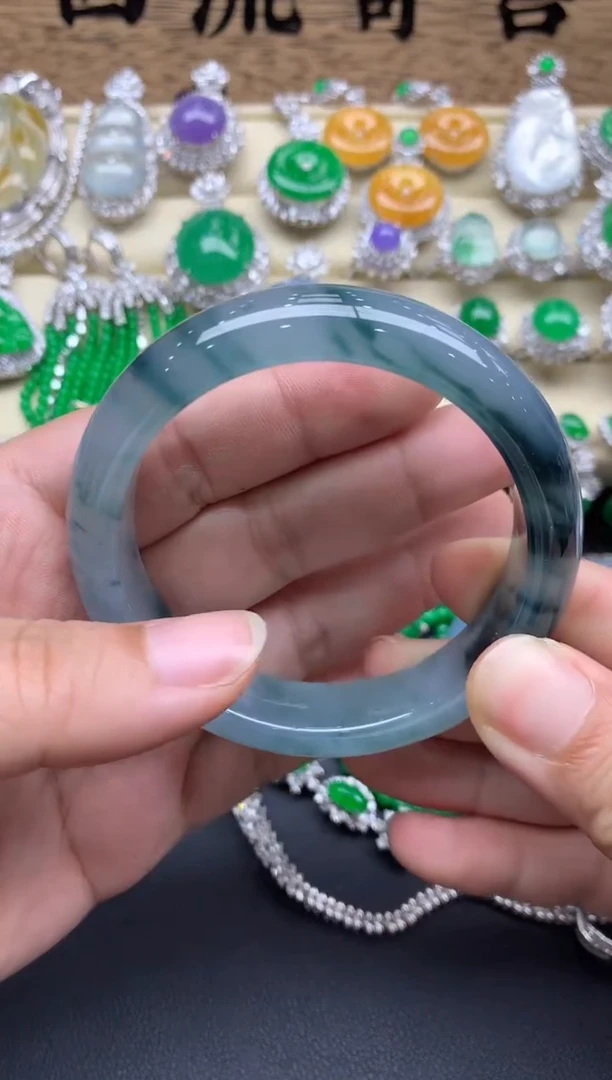 【闪购商品】翡翠手镯未镶嵌827-中国好珍宝