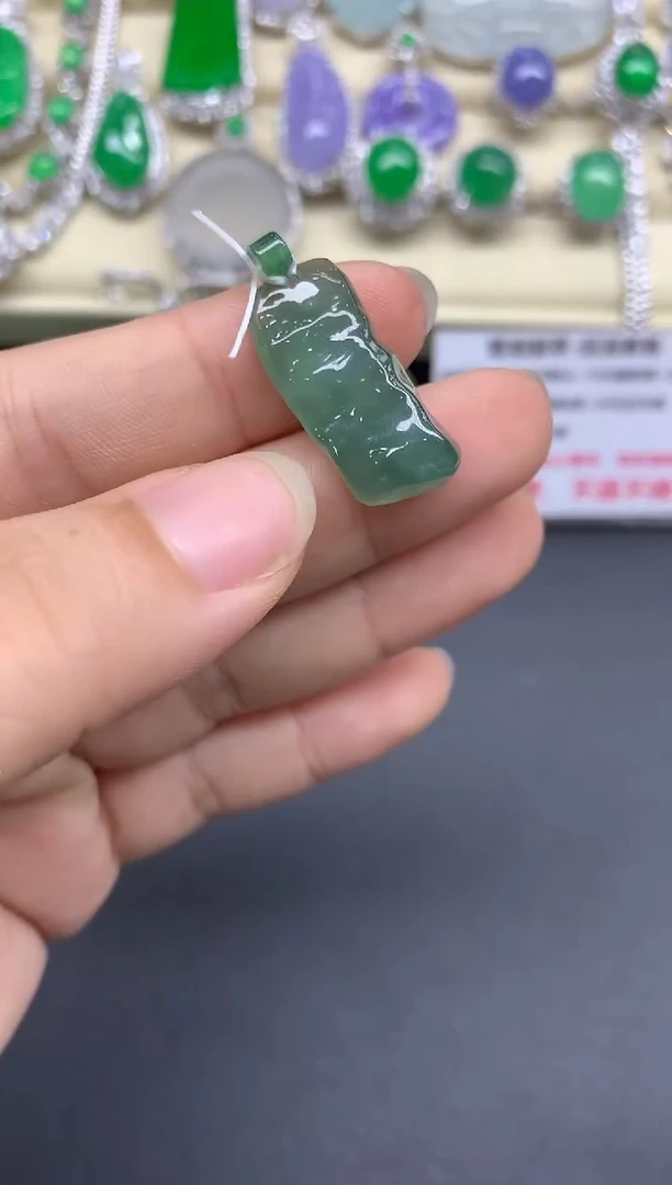 【闪购商品】翡翠颈饰未镶嵌224-多人