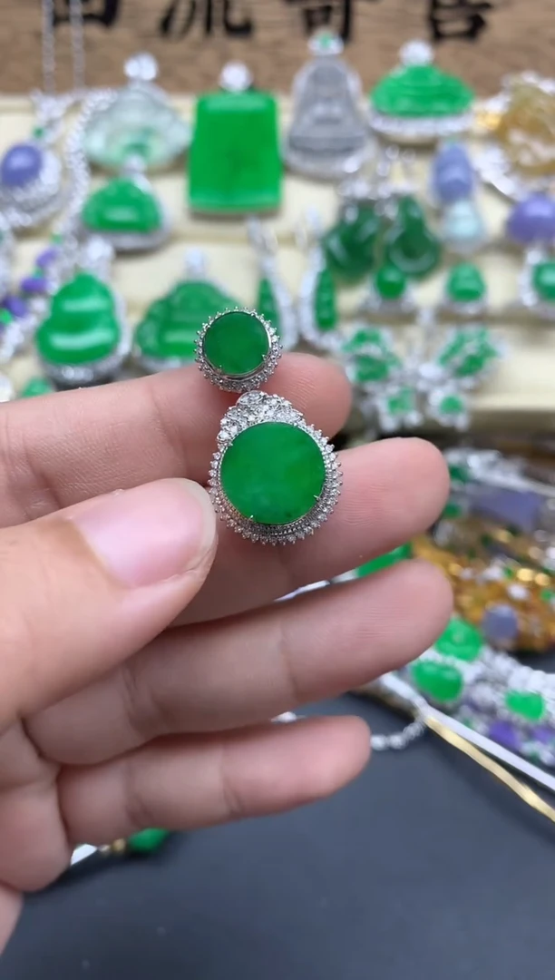 【闪购商品】翡翠颈饰18K金镶嵌324-中国好珍宝