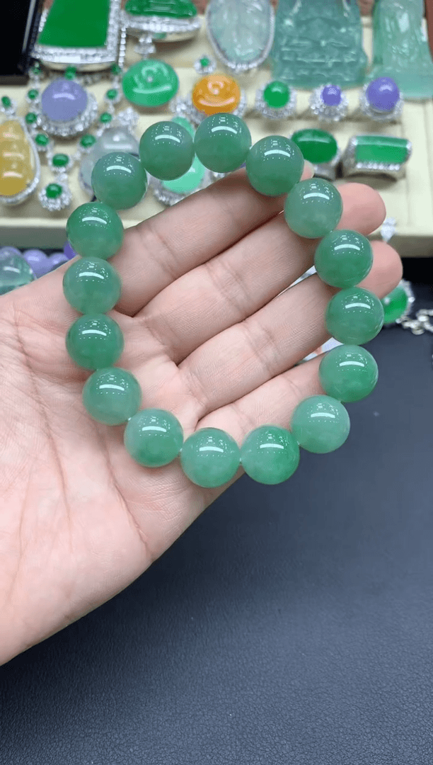【闪购商品】翡翠手串未镶嵌284-多人