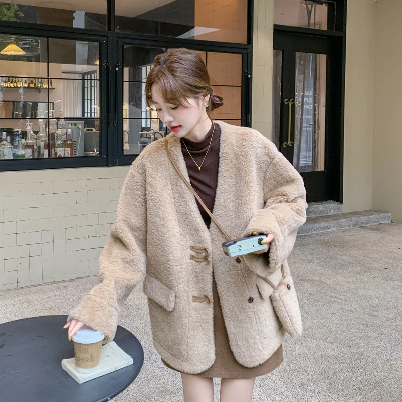 卡其色软糯环保皮草女2024冬季新款韩版慵懒加厚皮毛一体毛毛外套