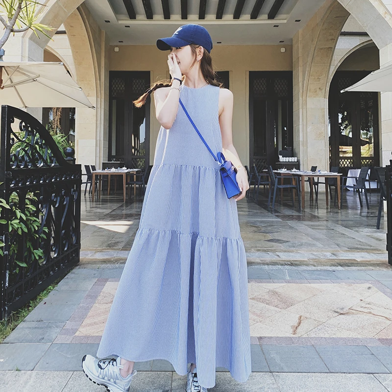 蓝色条纹休闲显瘦连衣裙女收腰法式新款慵懒松弛感气质洋气长裙子