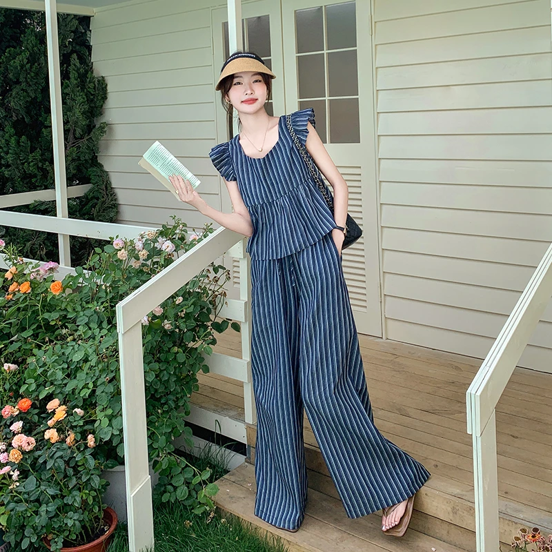 显瘦搭配一整套女2025年新款时尚飞飞袖洋气T恤减龄阔腿裤两件套