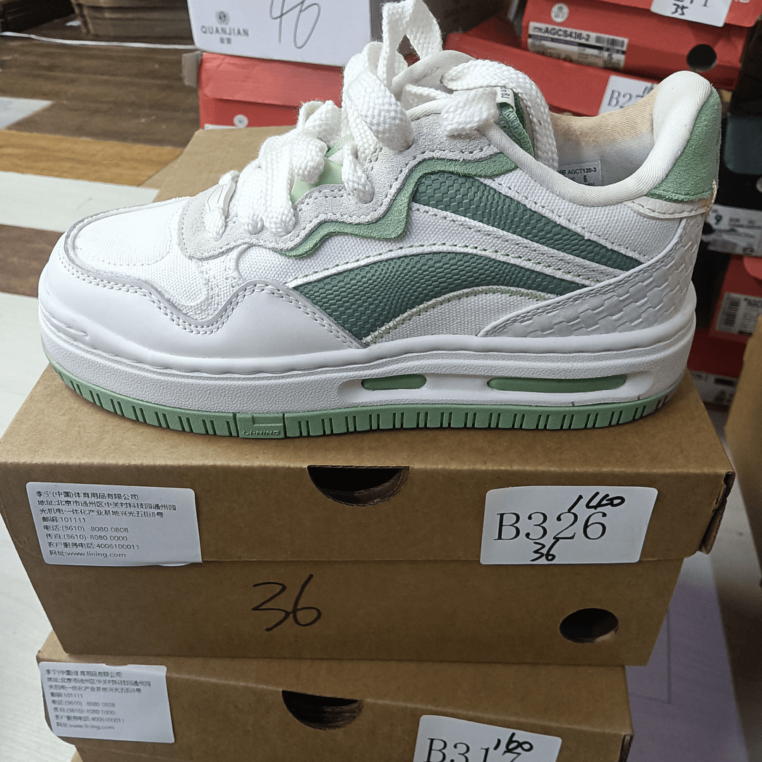 李宁断货-运动鞋-B326