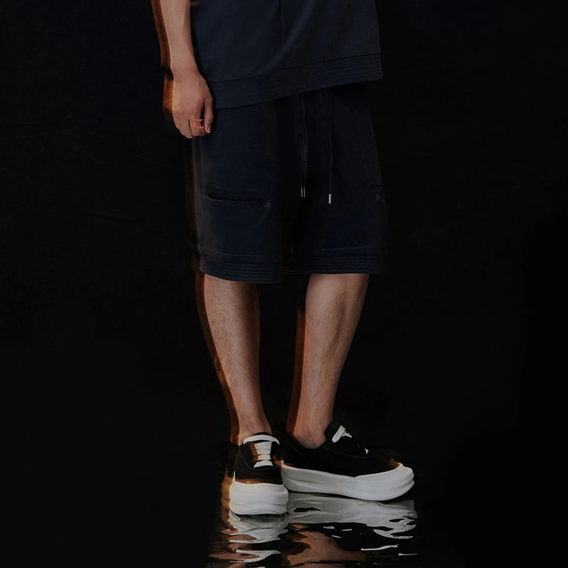 李宁卫裤男x 成龙联名功夫系列透气宽松休闲短卫裤AKST663-2-B品