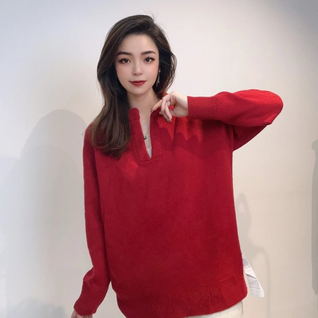 【杰娜洋冬季新款】221600轻奢设计感剪刀领套头羊绒打底网红