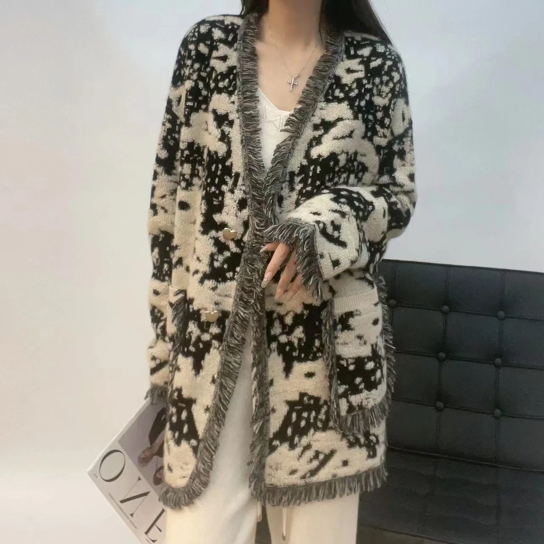 JIE NA YANG 水墨画230306法式时尚立体提花流苏小香风羊绒开衫