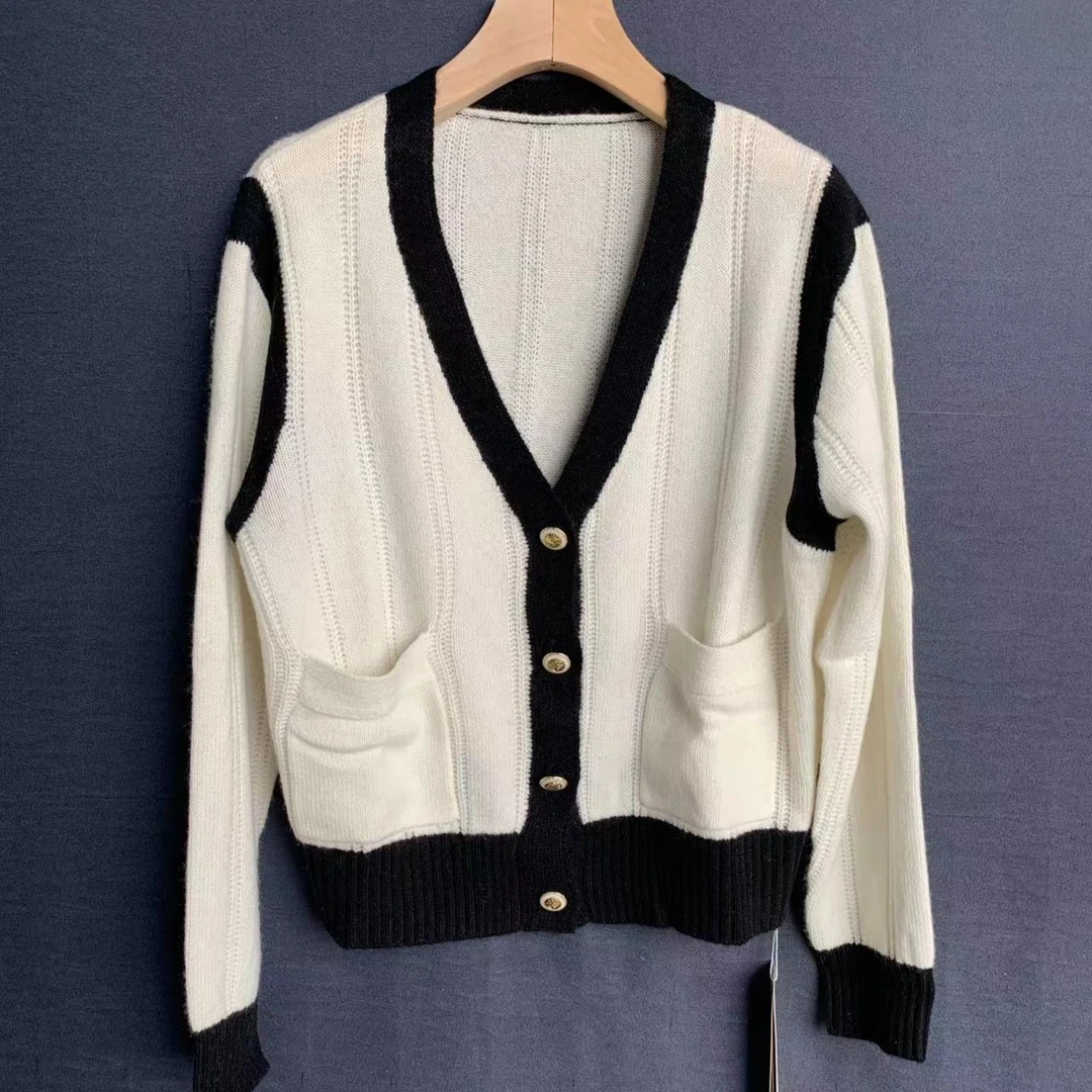 JIE NA YANG轻奢231079时尚百搭拼色竖条纹口袋羊绒开衫