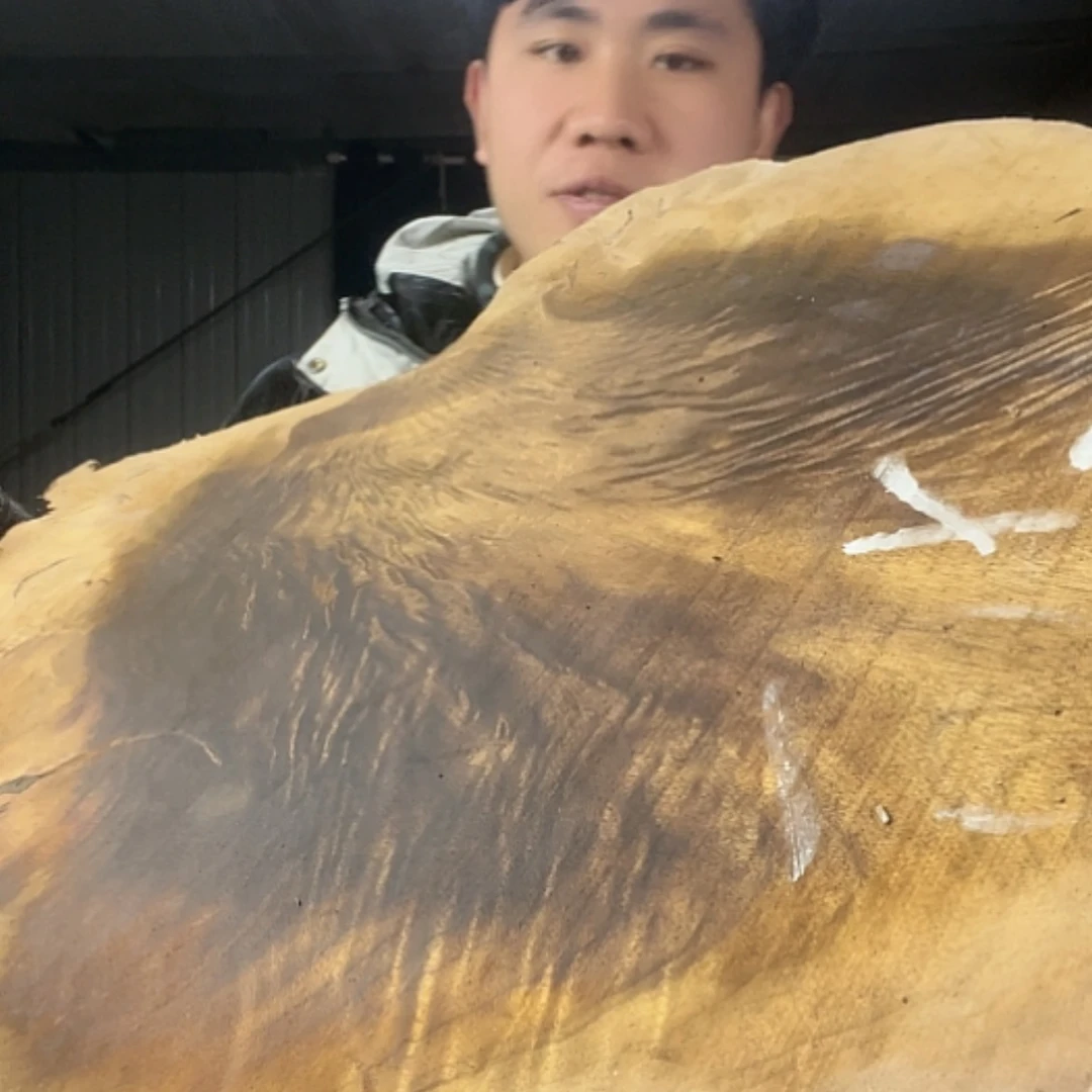 【闪购商品】木头根雕大**疆
