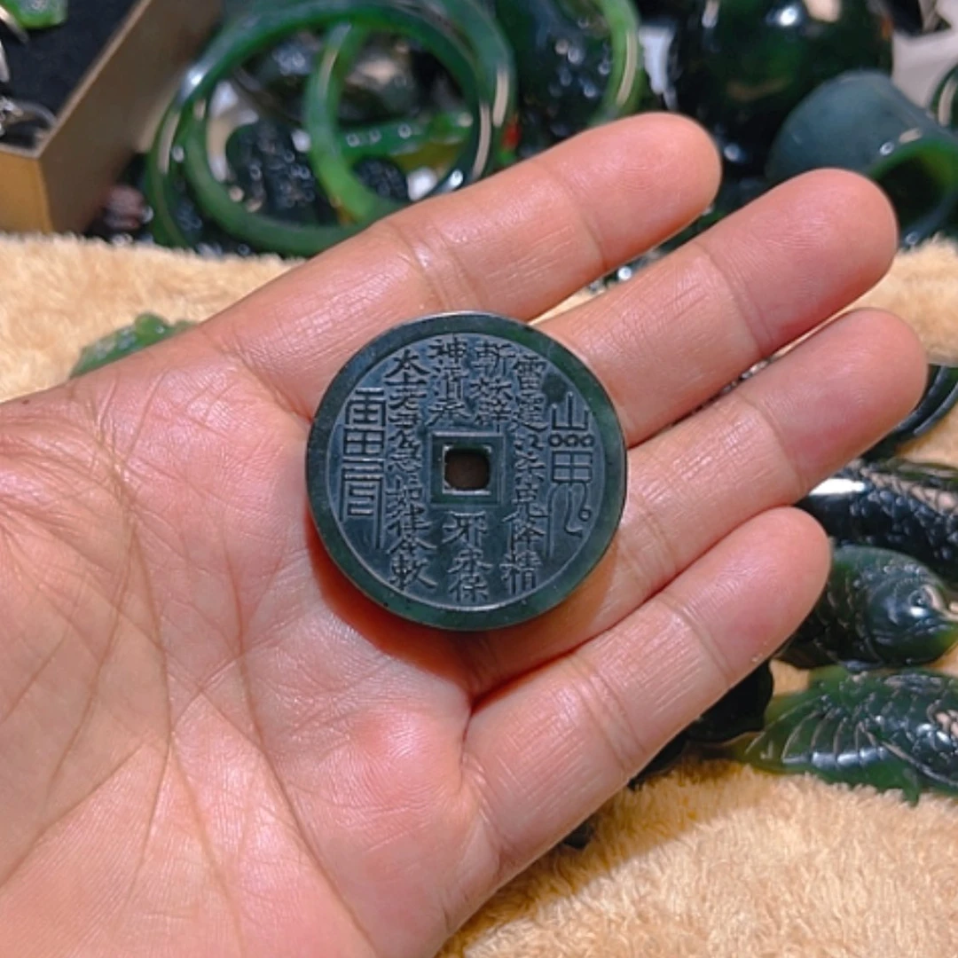 【闪购商品】蛇纹石玉颈饰未镶嵌智*慧