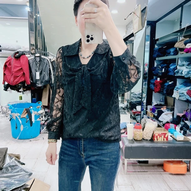 秋冬淑女宫廷风蕾丝2色V领蝴蝶结2色上衣6377品