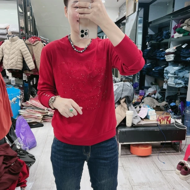 超爱优质双面德绒亮钻3色遮肚腩上衣6326品