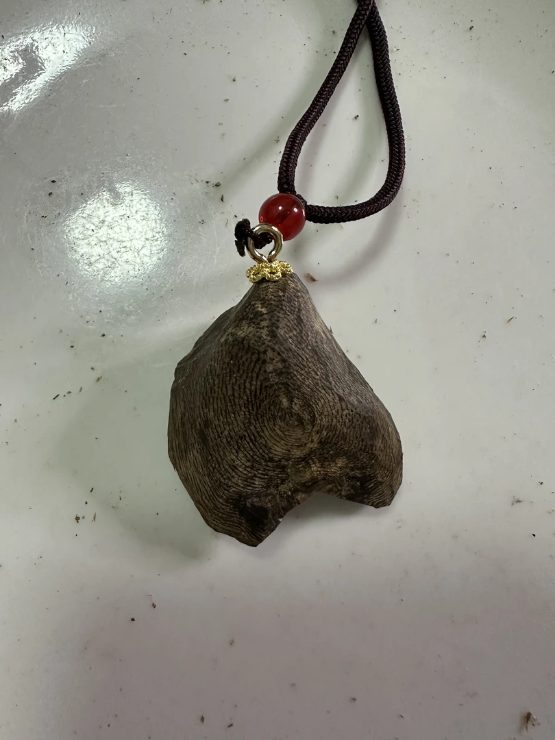 绿棋楠沉香树打吊坠