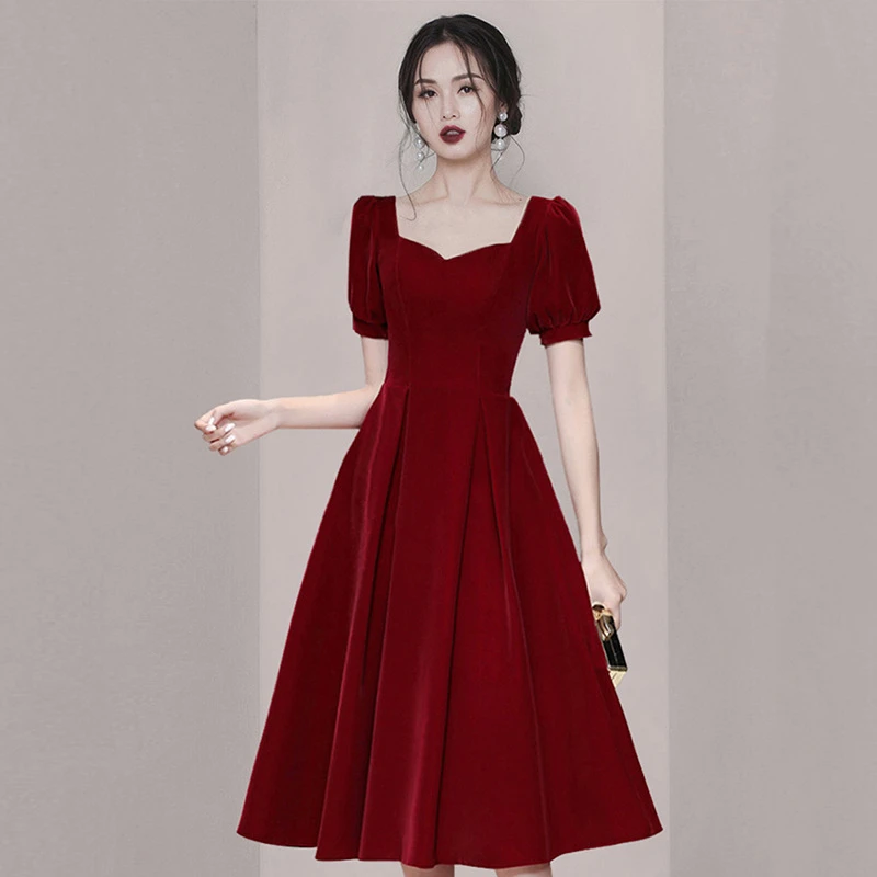 春季礼服酒红显瘦丝绒连衣裙女法式长款气质宴会女装名媛秋季显瘦