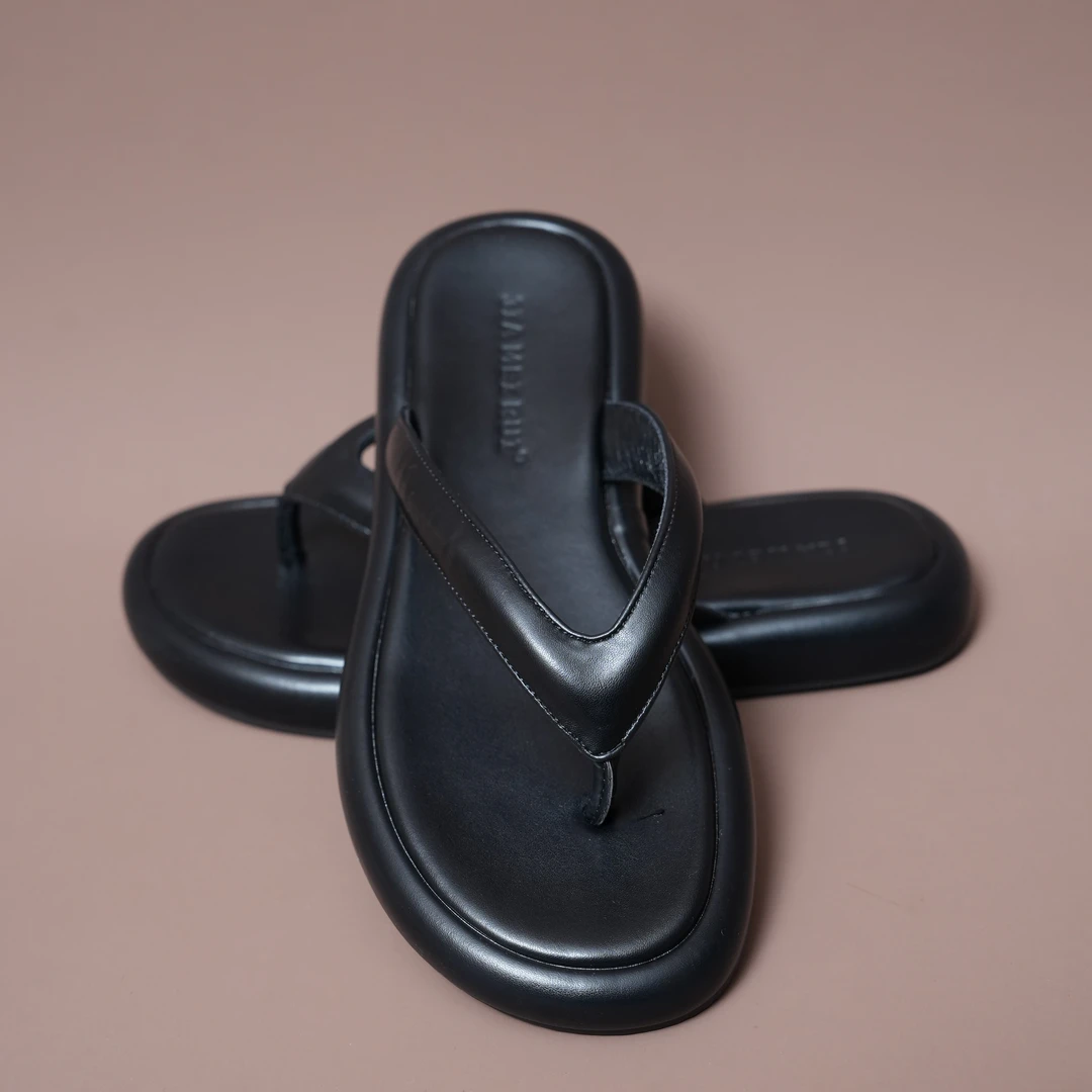 【0509】慵懒随性休闲  新款平底防滑沙滩鞋  厚底夏款夹脚人字拖鞋