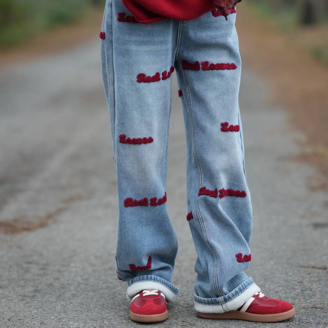 【0088】设计感复古刺绣直筒牛仔裤女高腰休闲新款宽松显瘦百搭