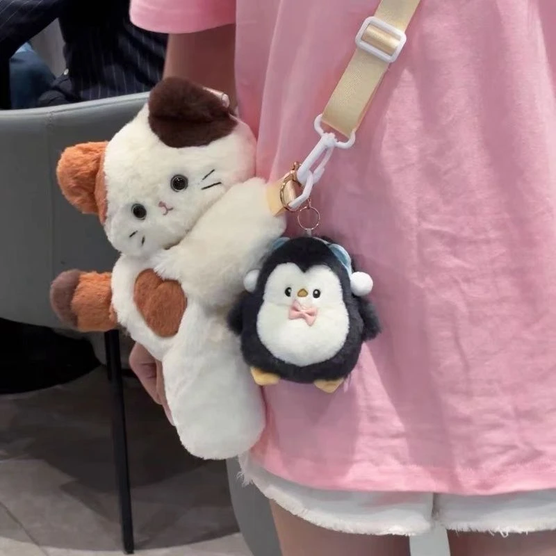 秋冬可爱三花小猫可爱毛绒趴趴包包玩偶包卡通双肩包生日礼物tmm