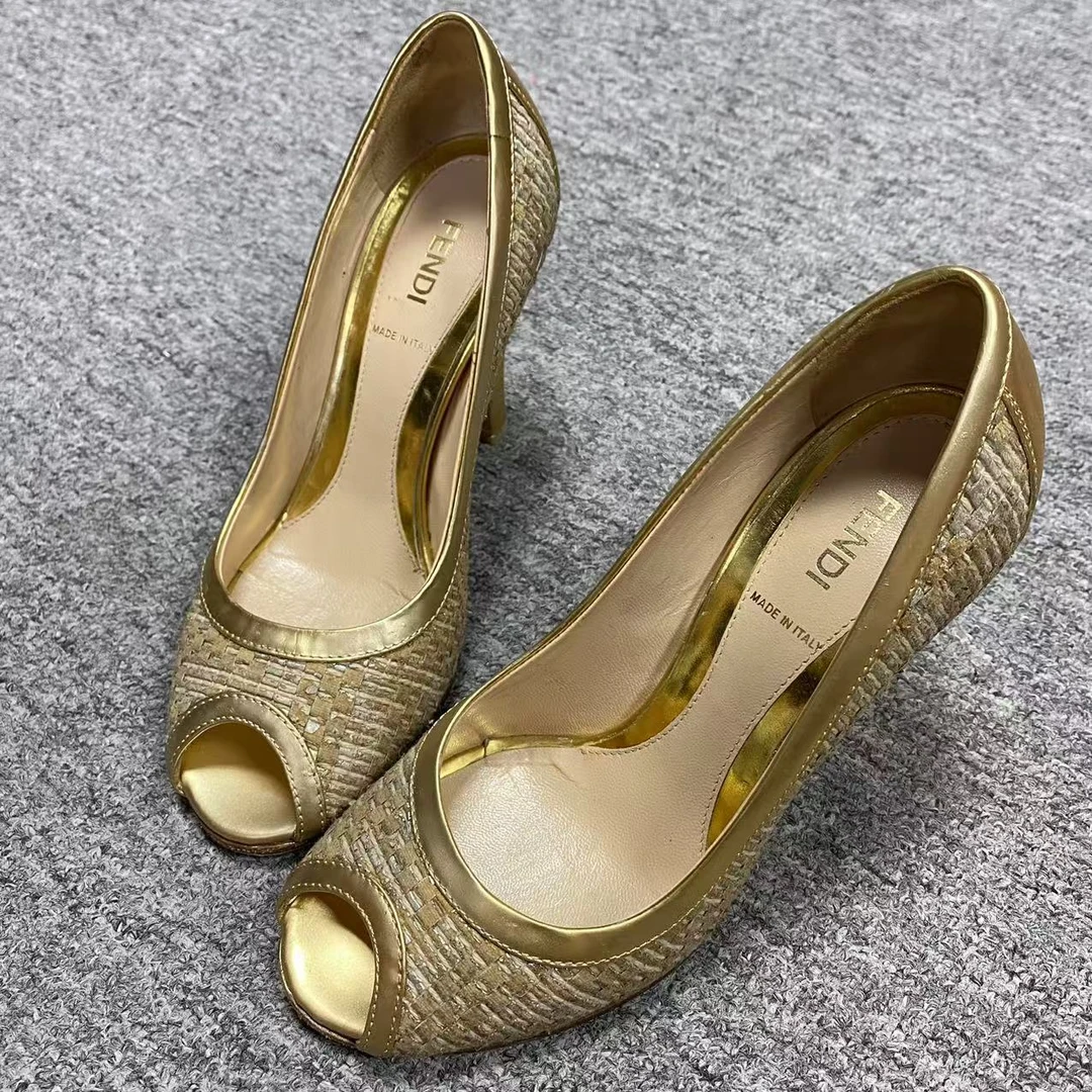 FENDI/芬迪36码/诺曼女鞋折扣 金色鱼嘴镂空时尚高跟凉鞋 xsx004