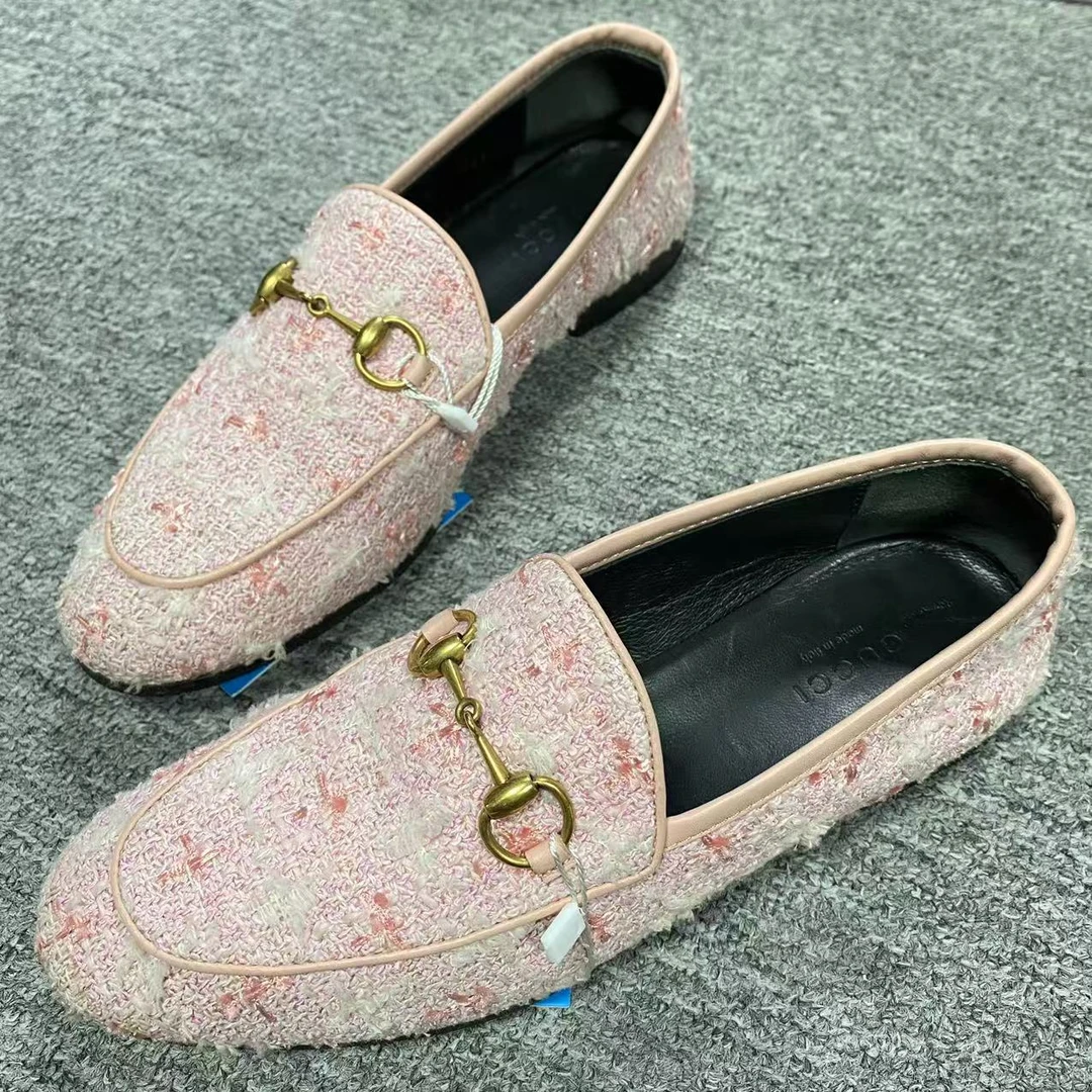 GUCCI/古驰36码/诺曼女鞋折扣 樱花粉马衔扣粗花呢平底乐福鞋 637