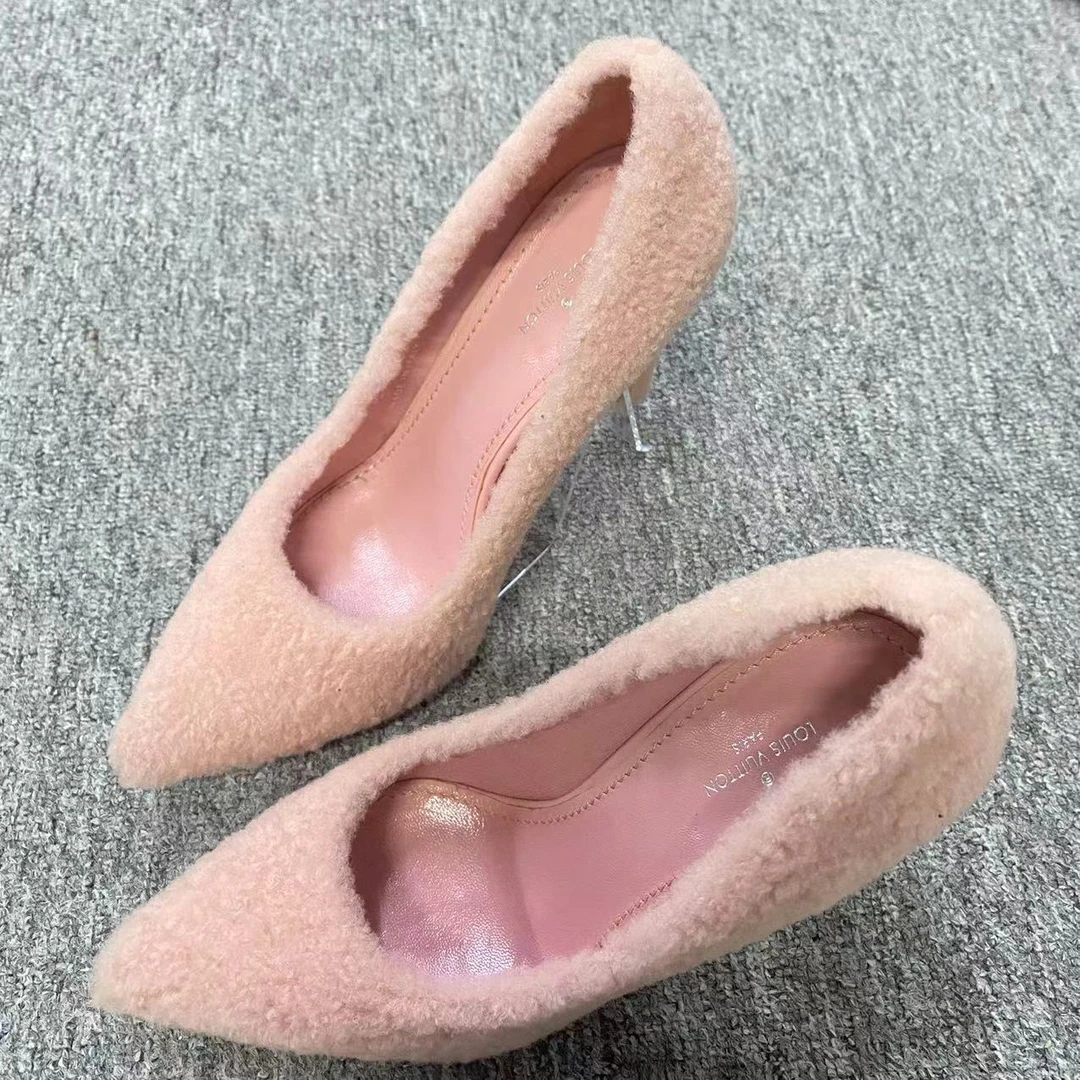 LouisVuitton/路易威登诺曼女鞋折扣 粉色绒毛尖头高跟鞋37码 281