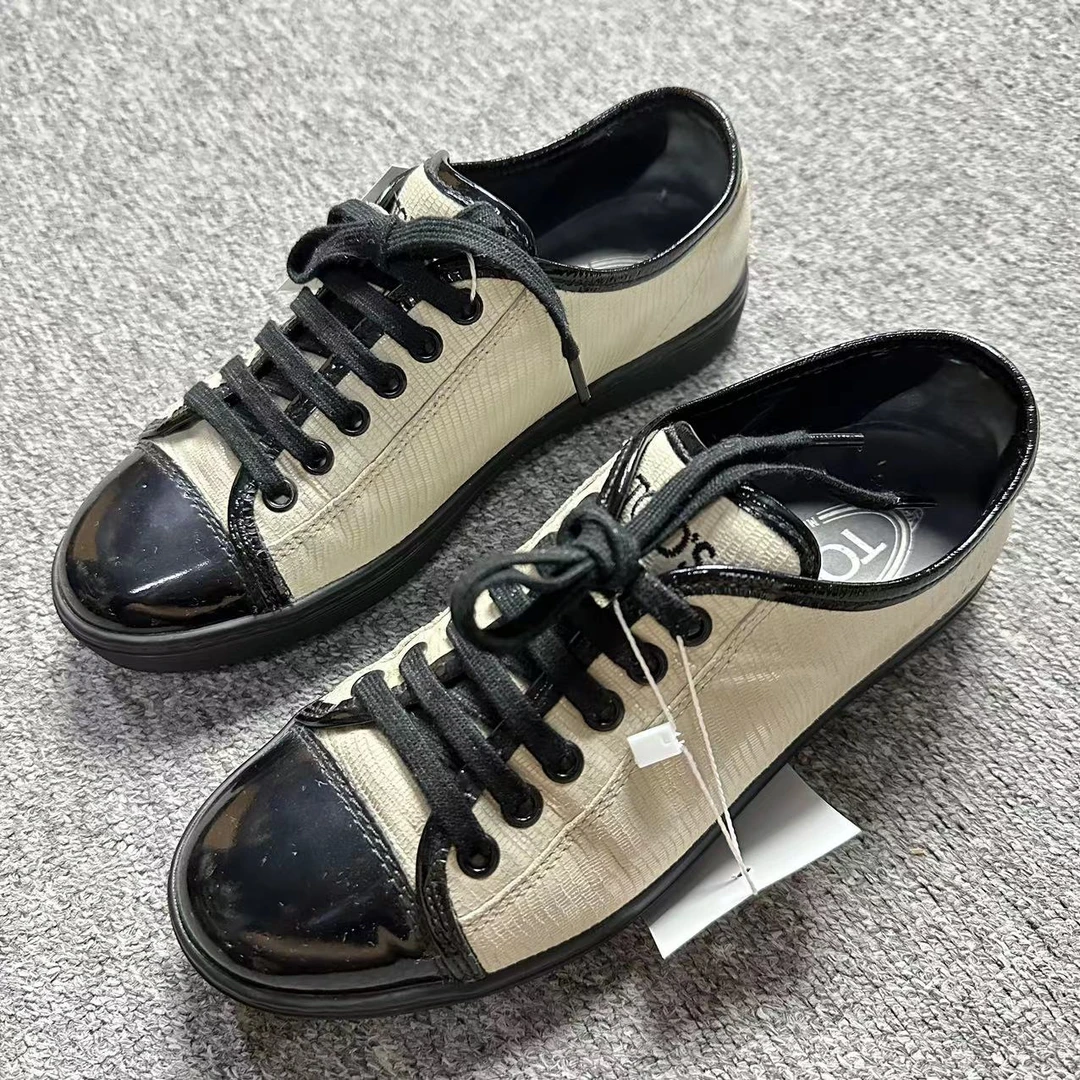 TOD’S/托德斯诺曼女鞋折扣 黑白帆布休闲时尚平底板鞋 35.5码 445