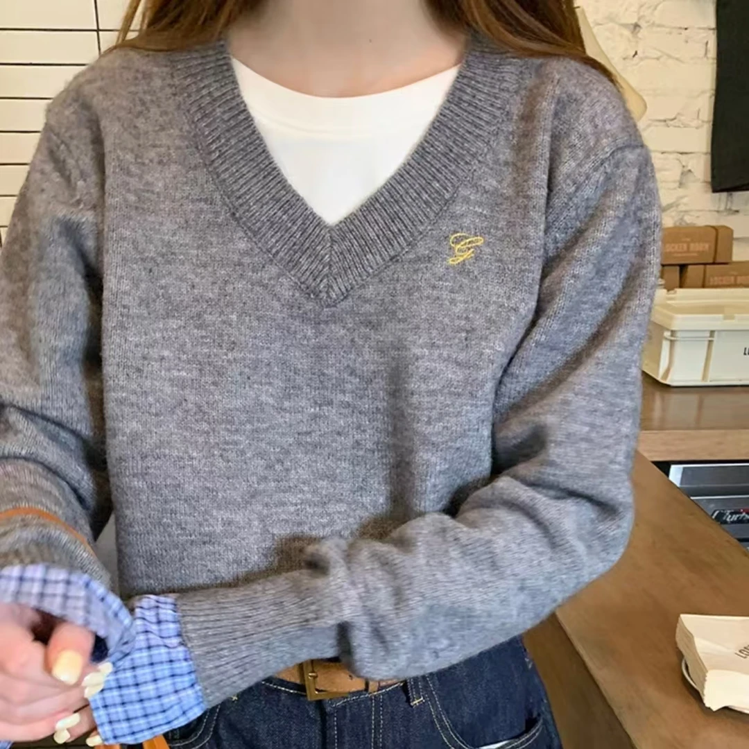 411-420 晴晴毛衣女秋冬穿搭内搭打底长袖上衣宽松外套灰色针织衫