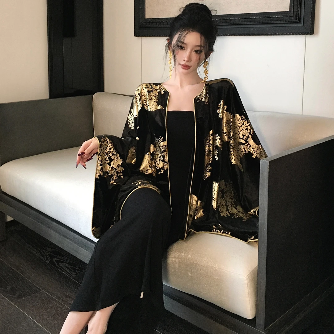 新中式华流新国风禅意复古高级感正反两穿丝绒斗篷披肩外套老钱风