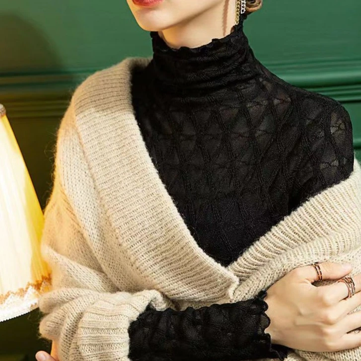 新款洋气时尚半高领春秋百搭网纱打底衫