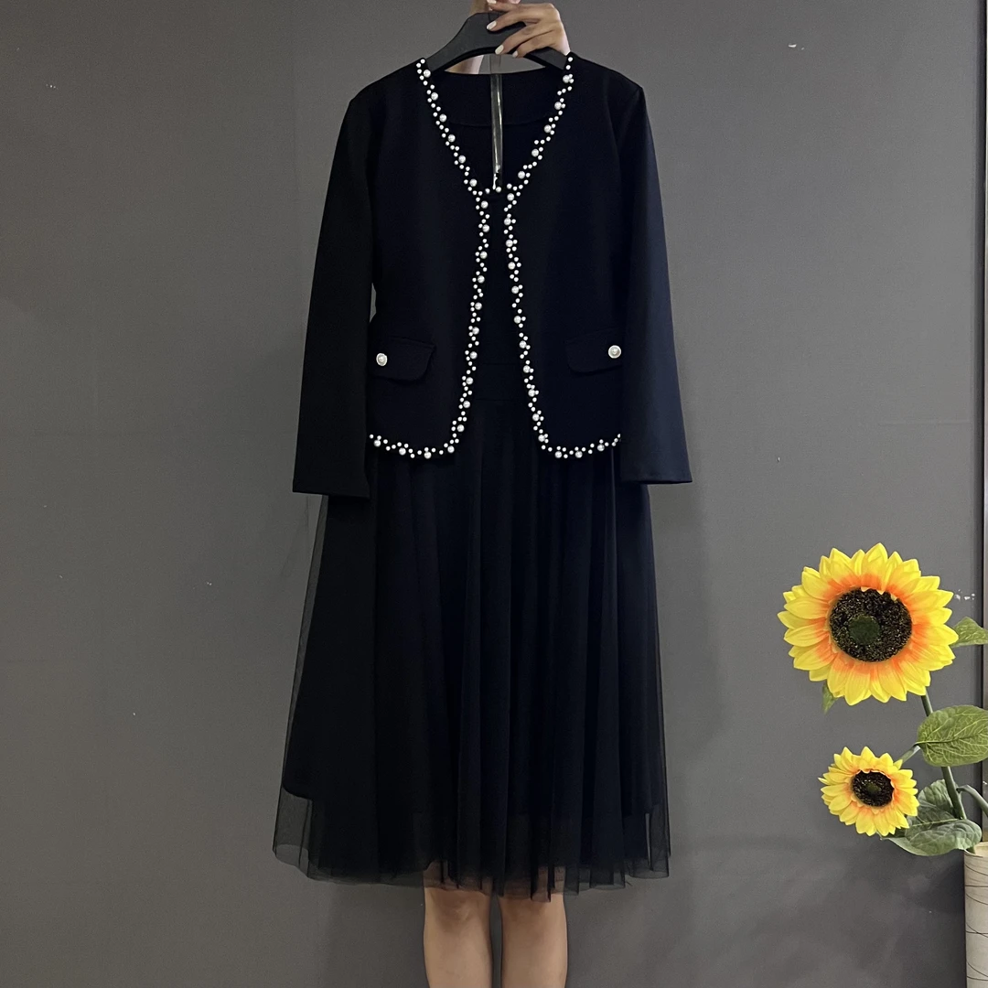 新款大码女装高雅时尚小香风吊带裙西服外套套装