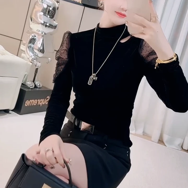 秋冬时尚百搭半高领泡泡肩镂空显瘦丝绒小衫