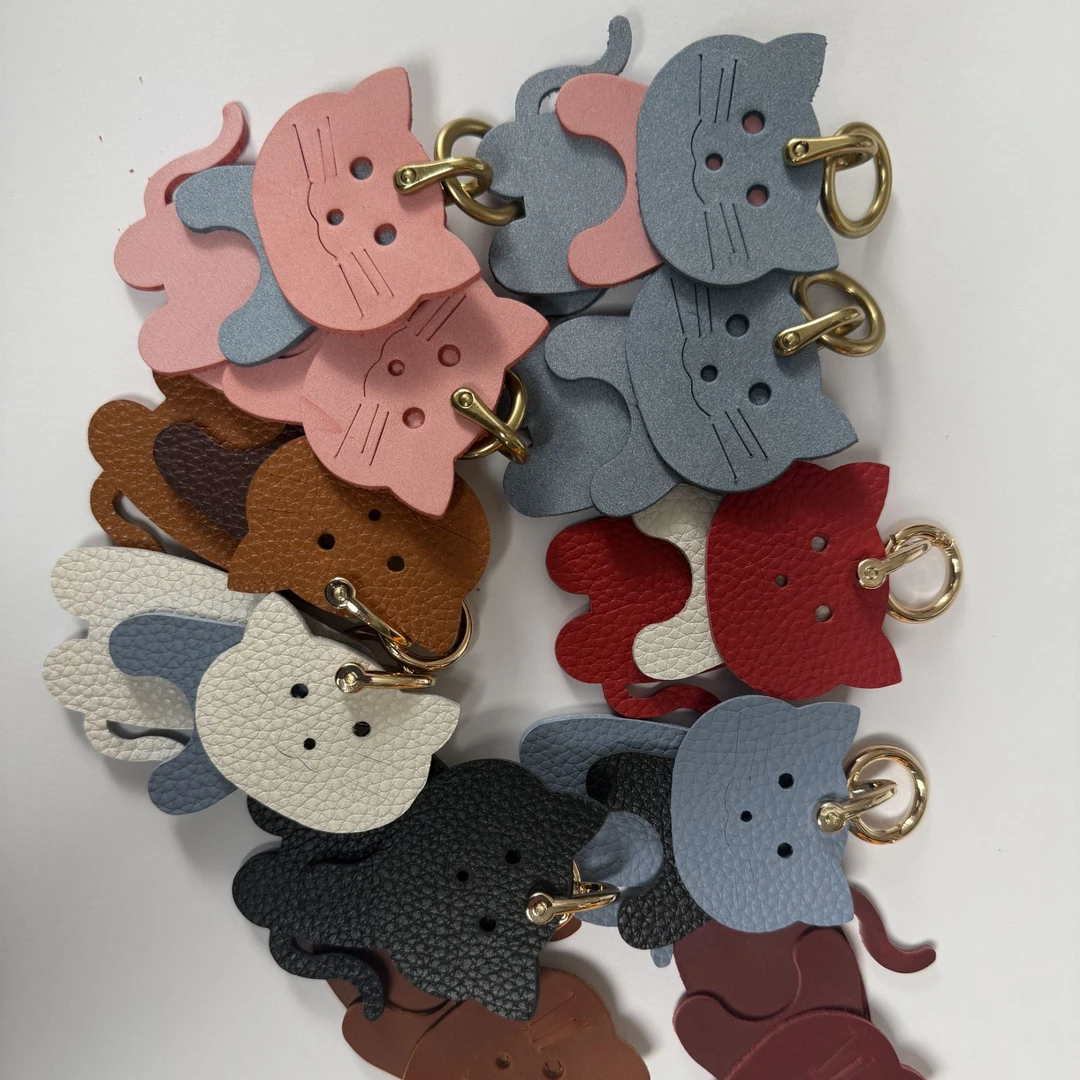 头层牛皮可爱猫猫多彩猫咪挂件钥匙扣包挂件手工个性高级点亮穿搭
