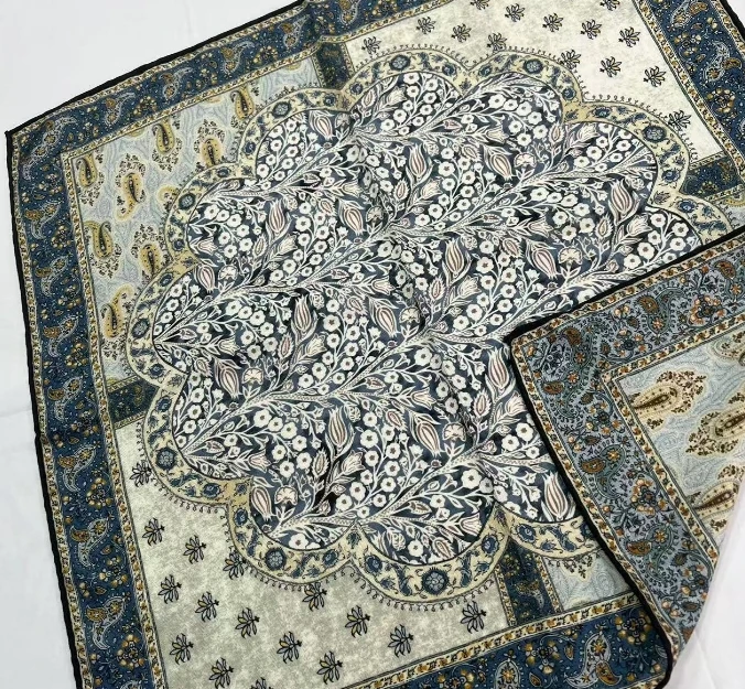 70丝毛方巾-旺盛大树 双面异色65cm丝巾