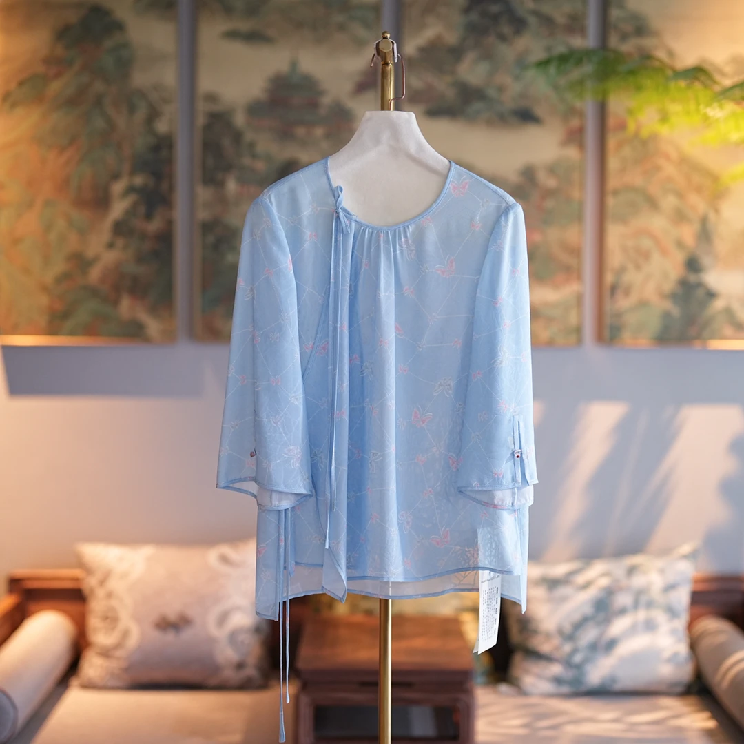 蓝大【蝶恋】桑蚕丝圆领上衣6211