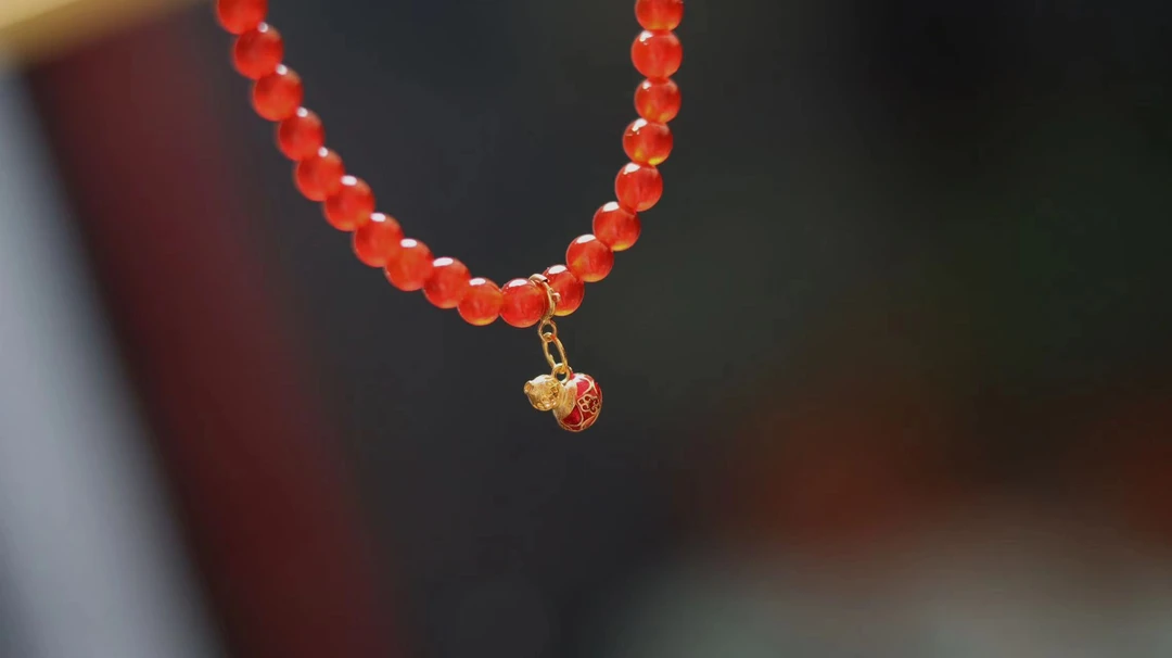 18K金烧蓝工艺葫芦小滴流玛瑙手链