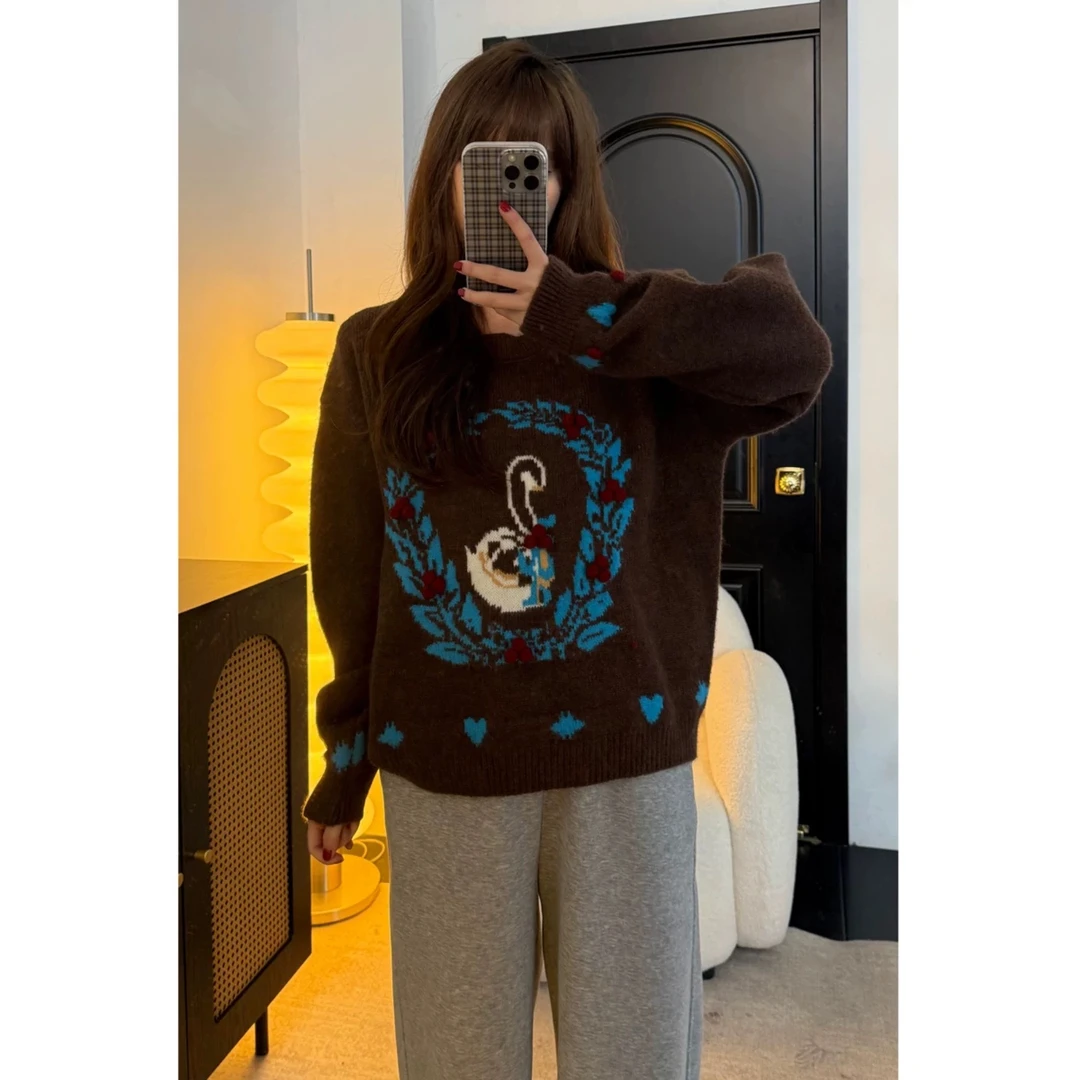 时尚卡通天鹅图案圆领针织衫女XM11S-9969