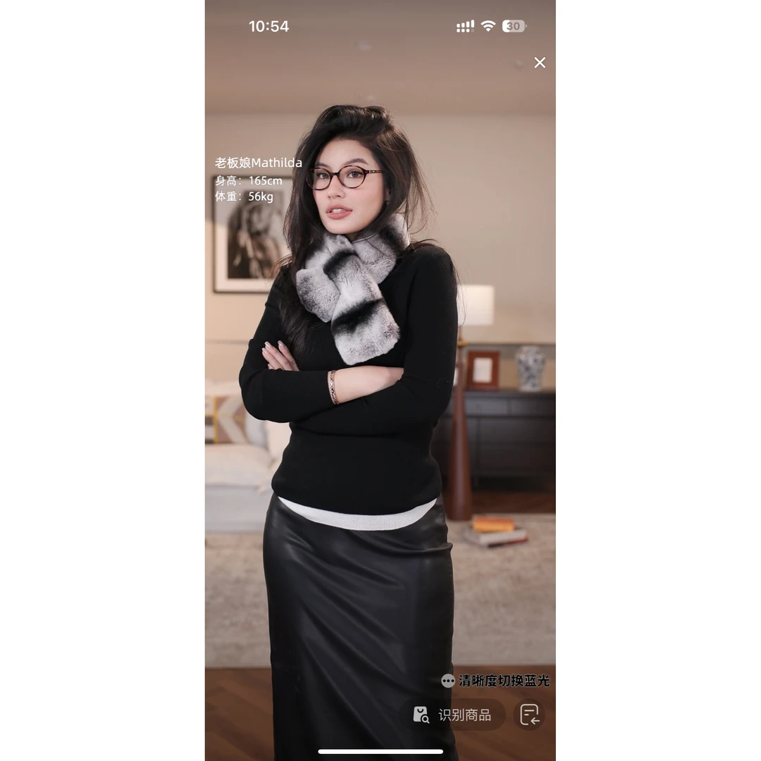 RRB Design「优雅柔和」100% 獭兔毛围脖