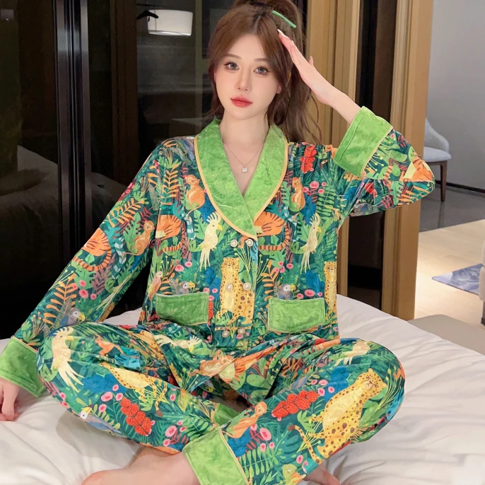 睡衣女秋冬韩式绒长袖奢华绿花高级感金丝绒开衫翻领冬款家居服