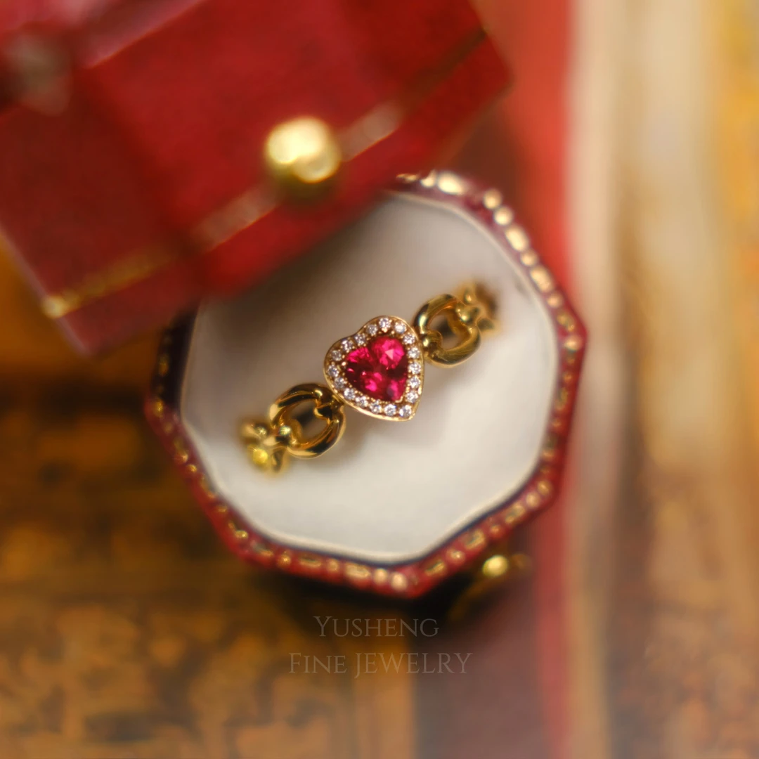 18K金镶嵌天然红宝石戒指0320+3.2g