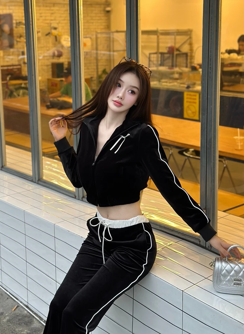 Clink&Clunk蝴蝶结丝绒套装