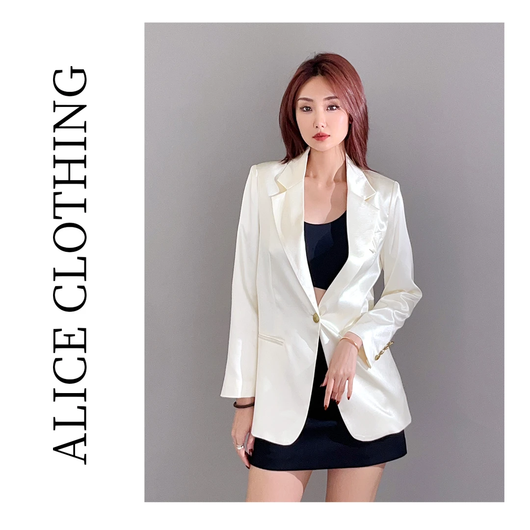 1【ALICE “聚光灯”西式外套】光泽缎感 简约潮流 S2137220T