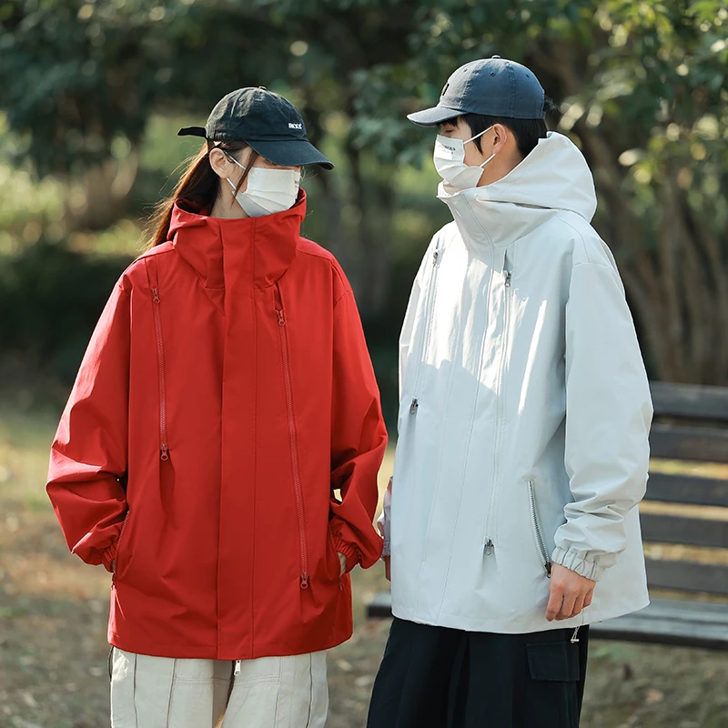 真维斯新款户外男女春秋纯色夹克工装运动外套学生机能连帽冲锋衣