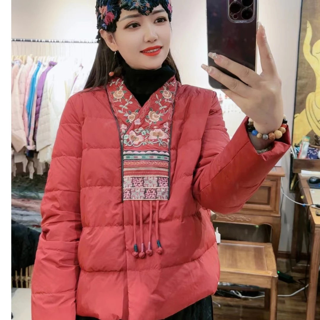 冬季新款民族风重工V领刺绣白鸭绒羽绒服6899