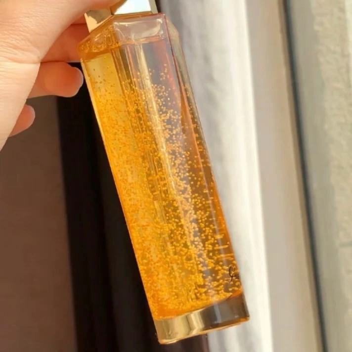 【院线产品】伊丽莎白 多肽抚纹抗皱精华液
