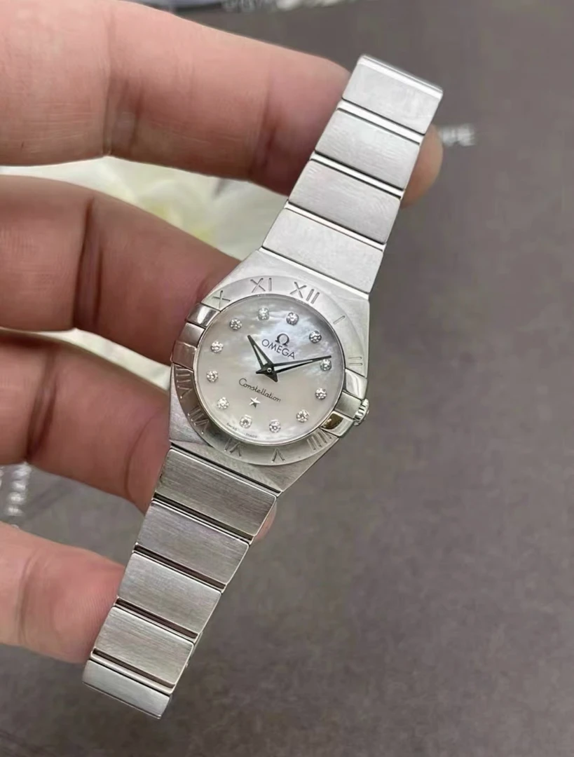 95新 Omega/欧米茄 欧米茄星座白钢内钻24表径