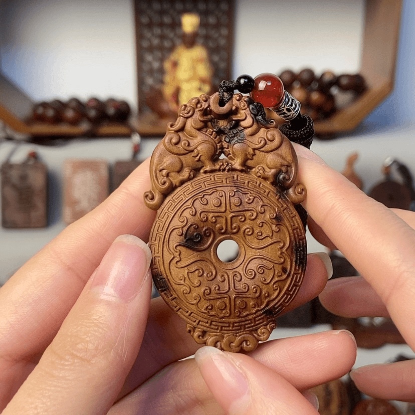 【闪购商品】枣木雷焦貔貅平安扣随机