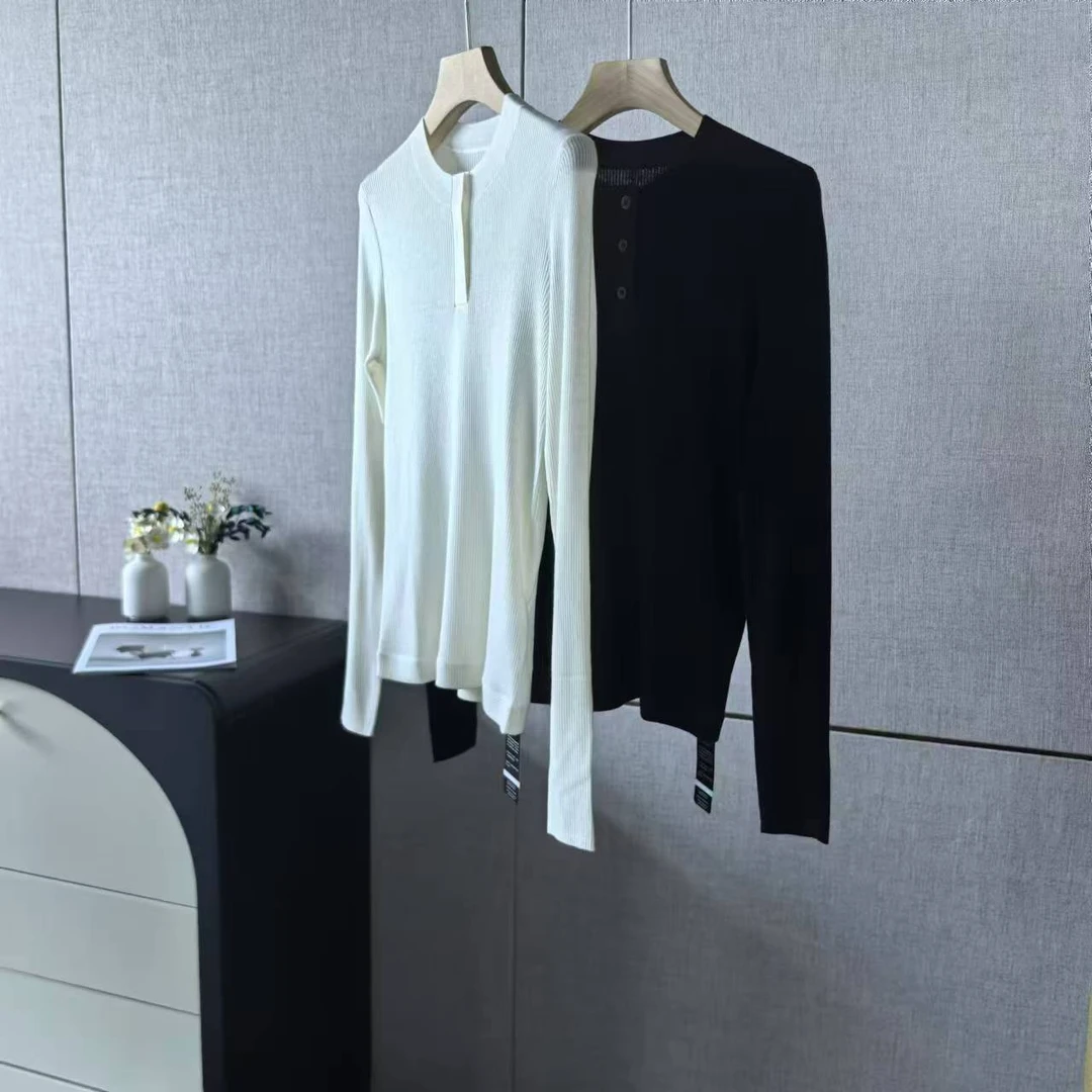 1216时尚圆领半纽扣三粒扣纯色羊毛长袖内搭