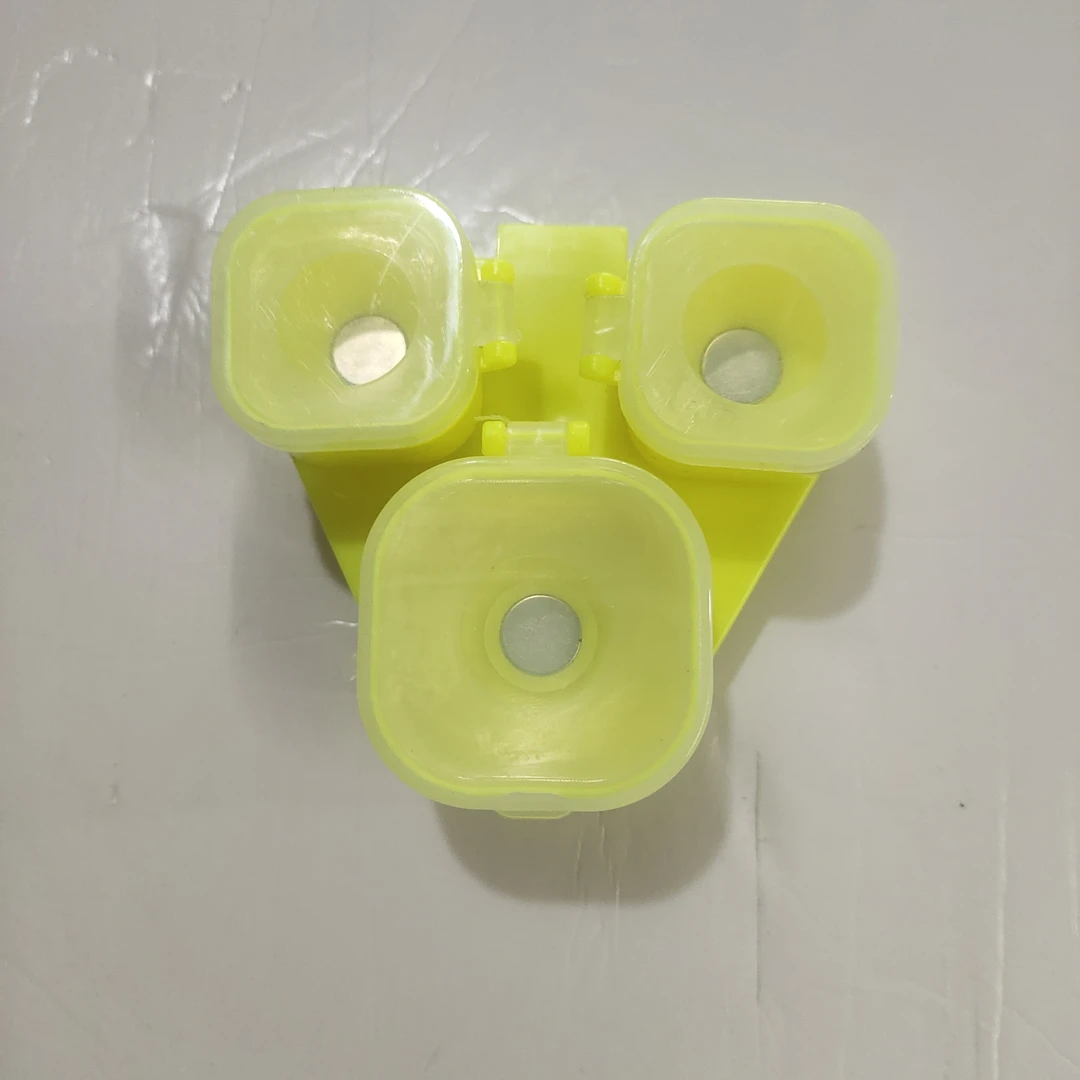 强磁粘米盒、粘粉盒，摇三摇盒