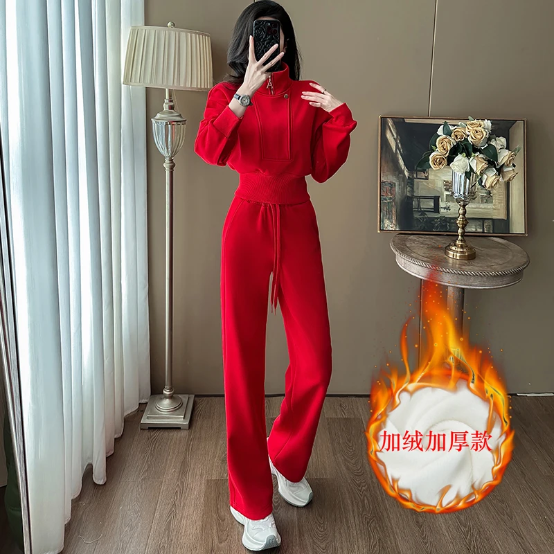 红色休闲运动套装女秋冬季洋气显瘦加绒跟着百大穿搭达人时髦过冬